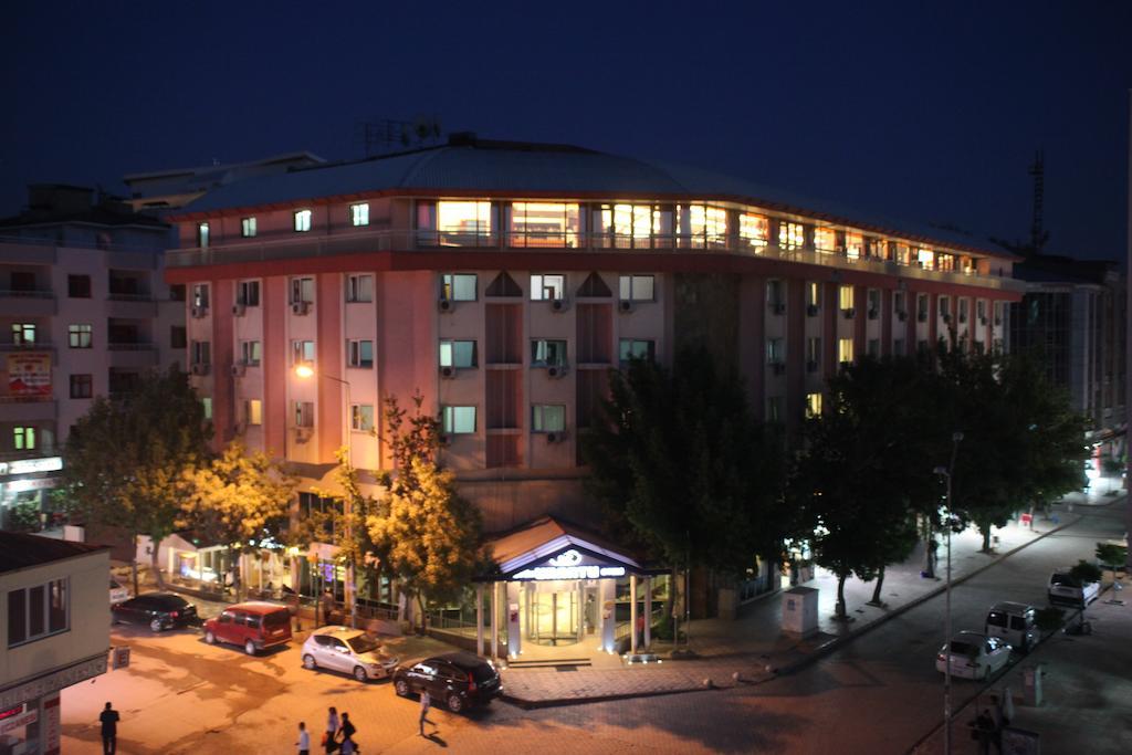 Buyuk Urartu Hotel วาน ภายนอก รูปภาพ